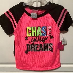 NWT Girls 4T  2pc short set, Chase your Dreams, pink & black